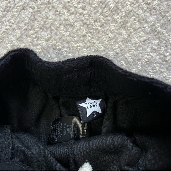 Pixie Lane Terry Shorts - Picture 5 of 7